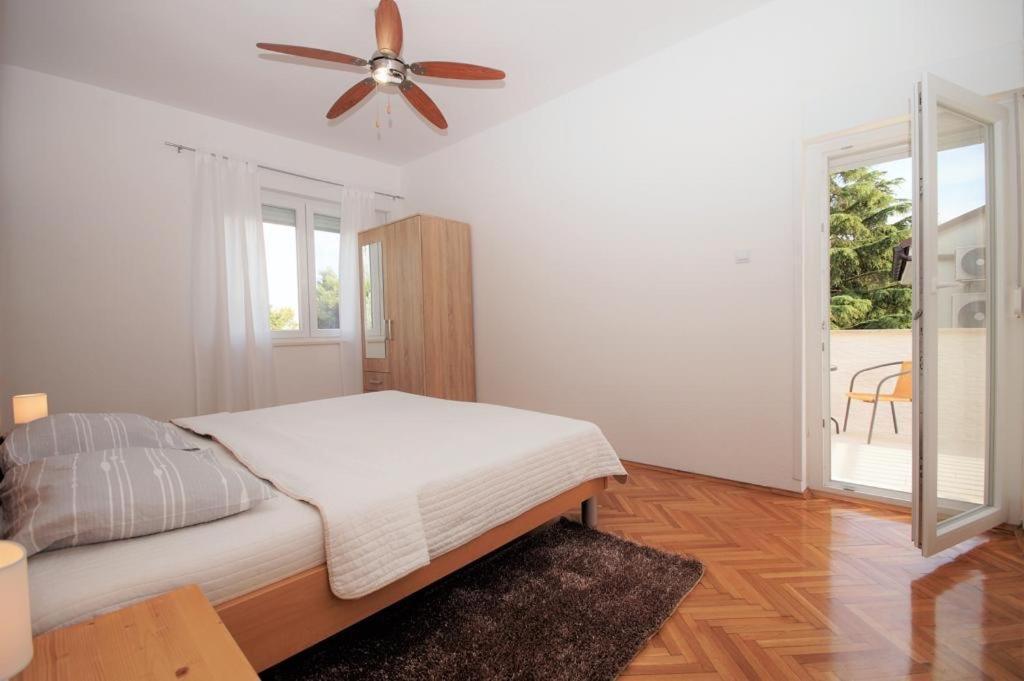 Deni Apartmán Pula