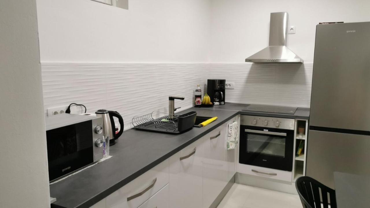 Apartment Deni